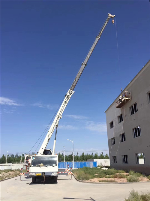 绍兴市“轻装强干”—— 吊车的 “轻量化臂架” 技术